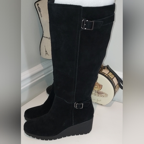 Giani Bernini Tall Black Suede Wedge Extended Calf Boots Size 8.5WC NWT - Picture 2 of 8